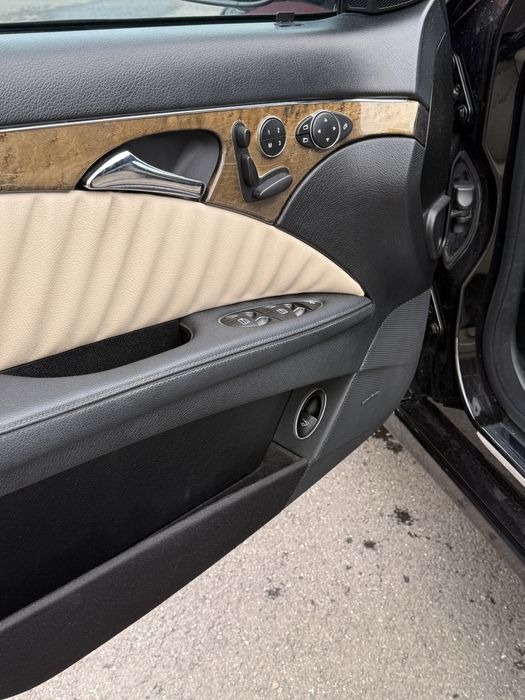 Mercedes e class w211