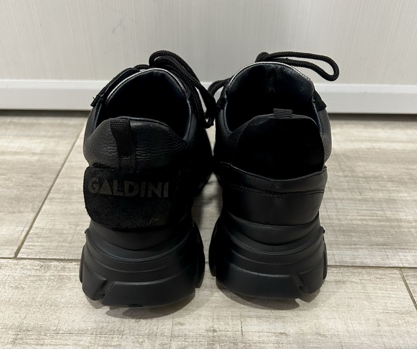 Дамски сникърси