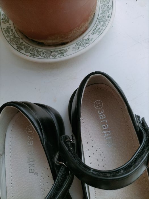 Продам обувь детская