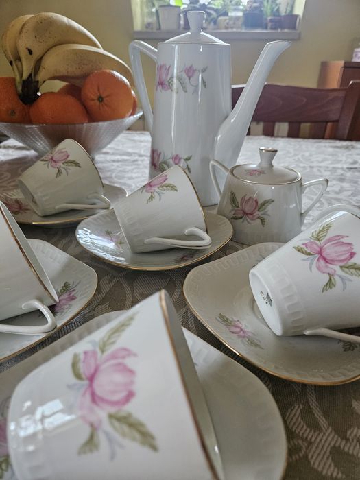 Изящен сервиз за кафе WAWEL