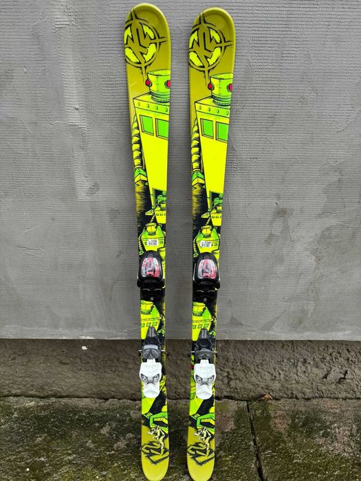 Ski schi frestyle K2 138cm
