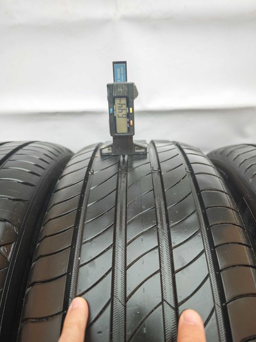 Anvelope 225/45/17 an 2024 ca noi vara MICHELIN Primacy 4