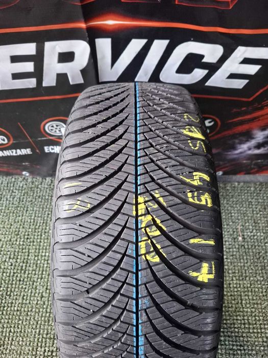 215 45 17 goodyear 1 bucata