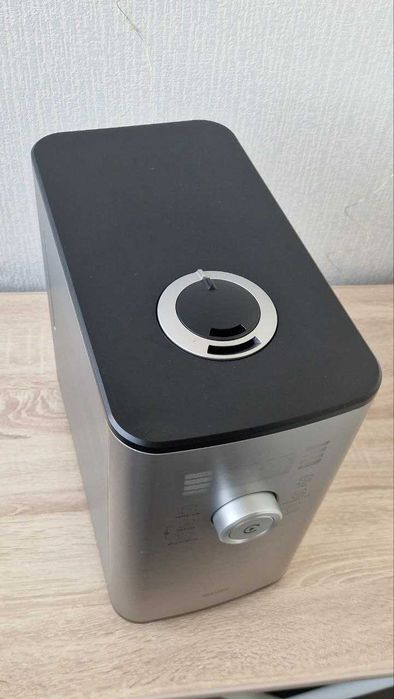 Увлажнитель воздуха Bork H701