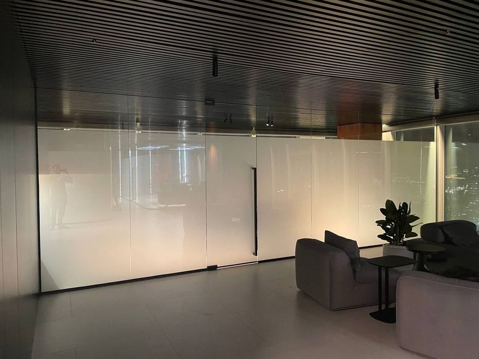 Смарт плёнка электрическая тонировка.