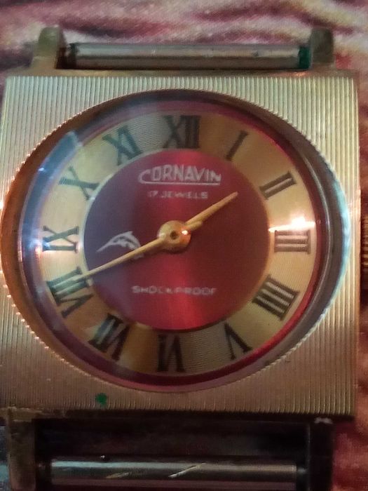 Cornavin women watch.