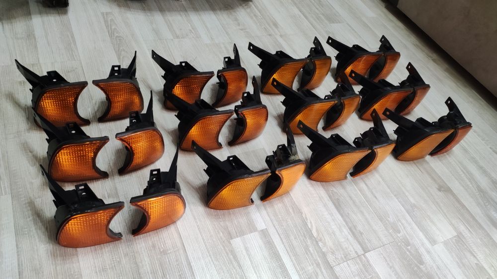 Поворотники БМВ е34