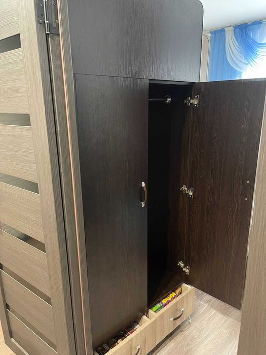 Кровать двухъярусная