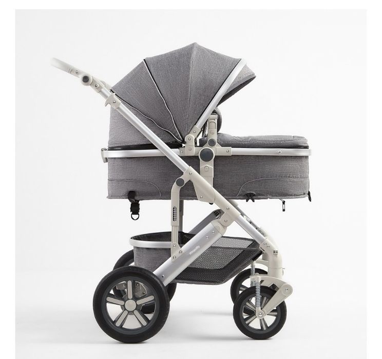 Продам детскую коляску 3в1