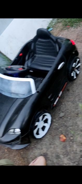 Продам детский автомобиль