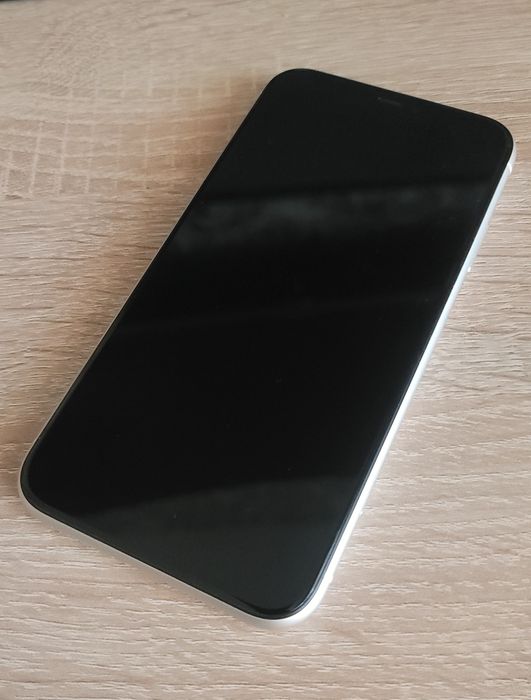 Iphone 11*  128gb