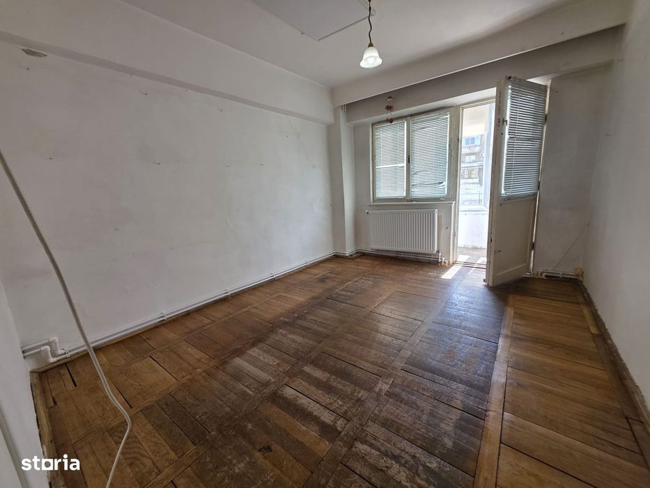 Apartament 3 camere decomandat Deva Bulevardul Decebal–Galeria de Arta