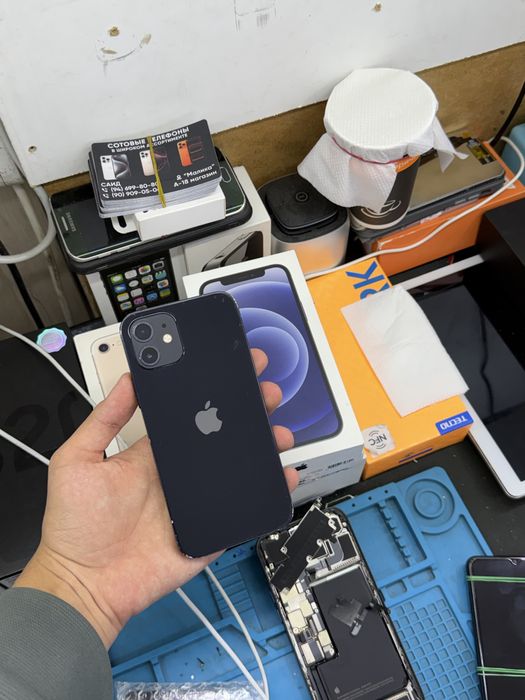 iPhone 12 64gb срочни сотилади