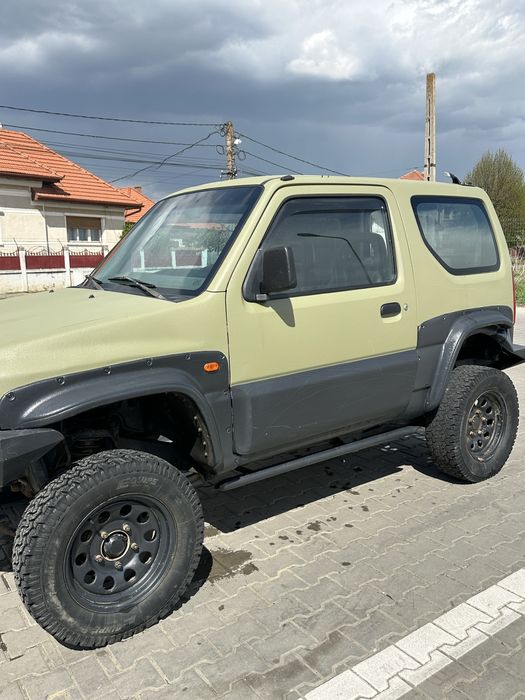 Suzuki Jimny 1.3 Benzină 4x4 — pregătit de off-road