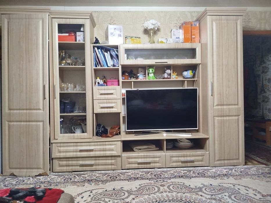 Продам стенку-горка