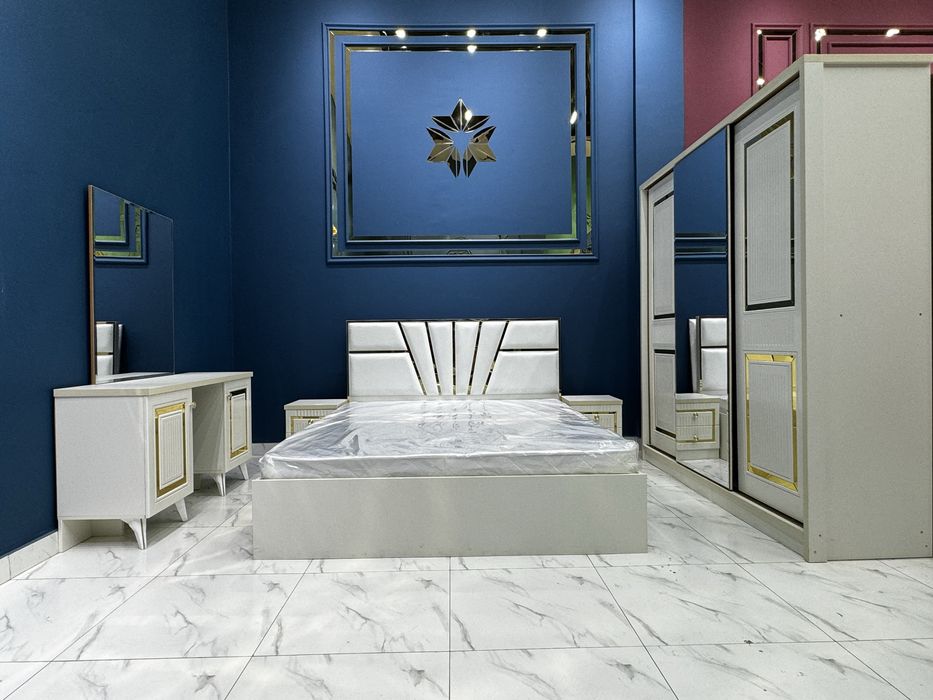 Спальный гарнитур неоклассика