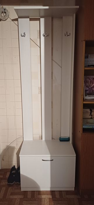 Продам мебель для прихожей