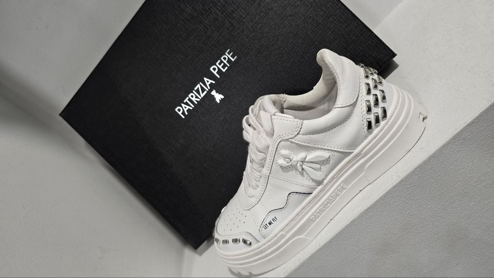 Patrizia Pepe кецове