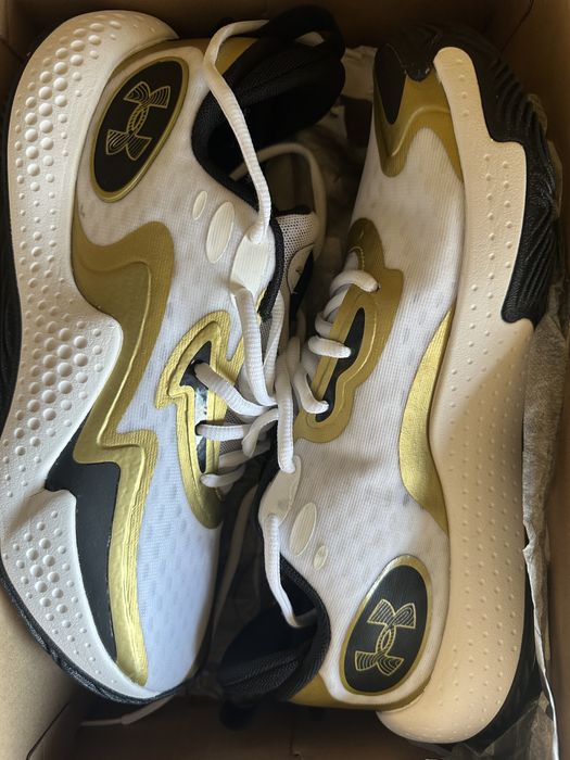 Emporio Armani & Under Armour