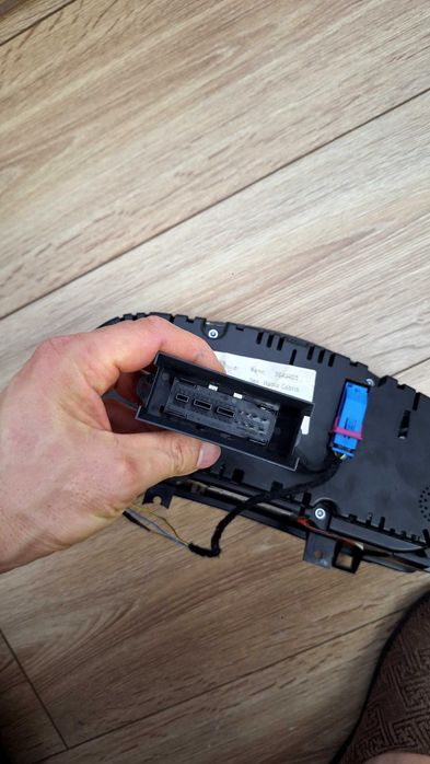 Голф 5 табло от широко Р