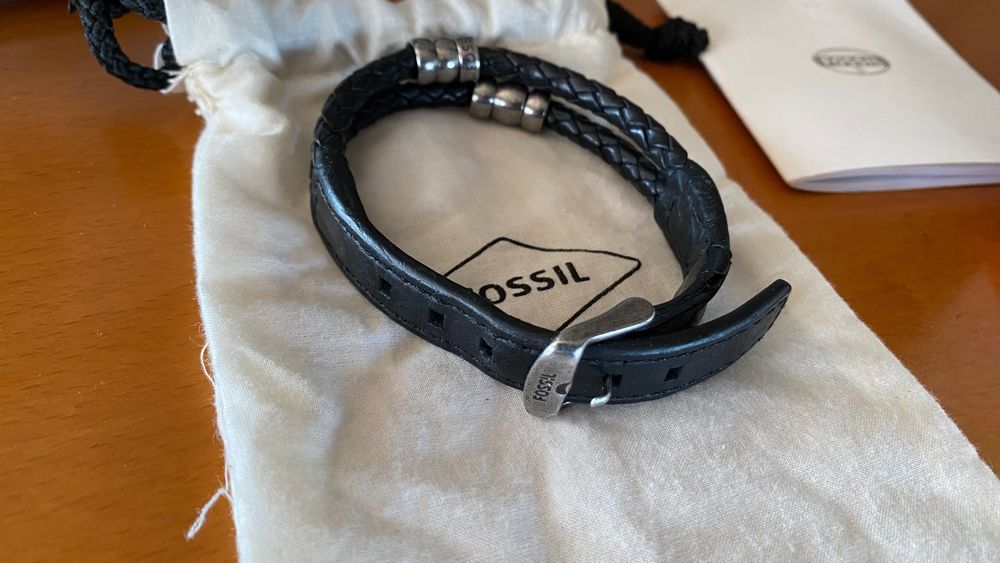 Кожена гривна Fossil