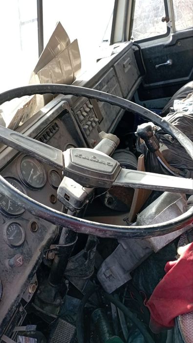 Kamaz bortovoy sotiladi