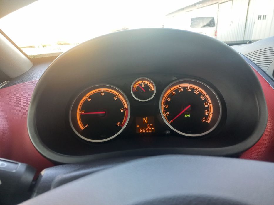 Opel corsa automata