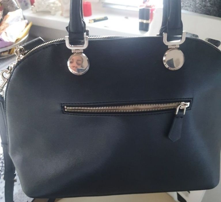 Guess дамска чанта