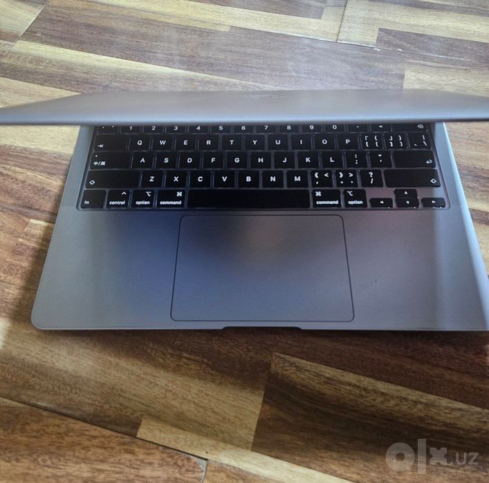MacBook air 2020 yil sotiladi