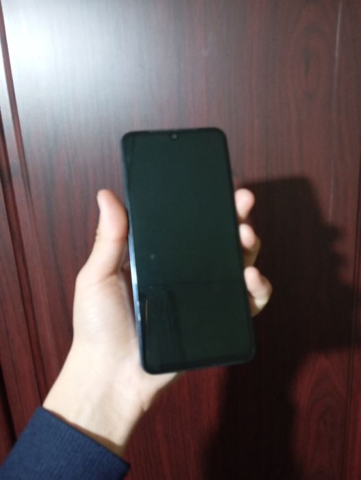 Vivo V25 e sotiladi srocna