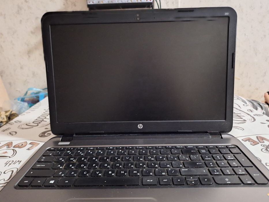 Ноутбук продам .