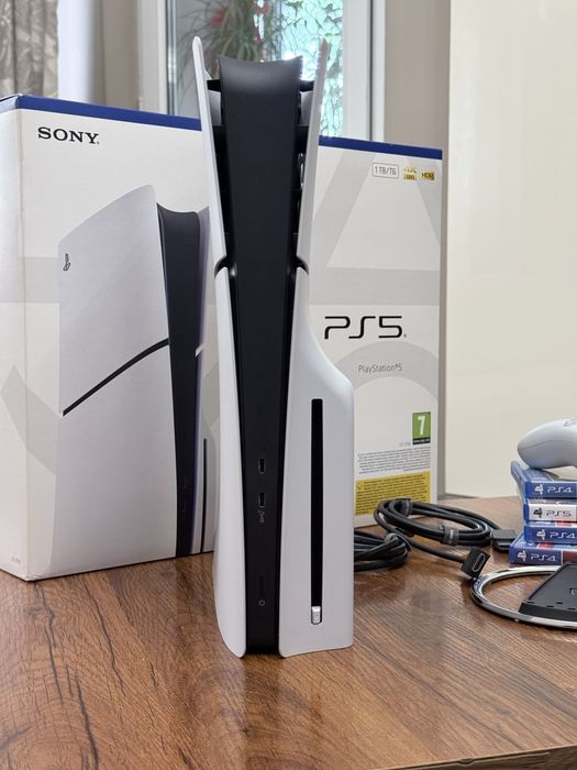 PlayStation 5 CFI-2116