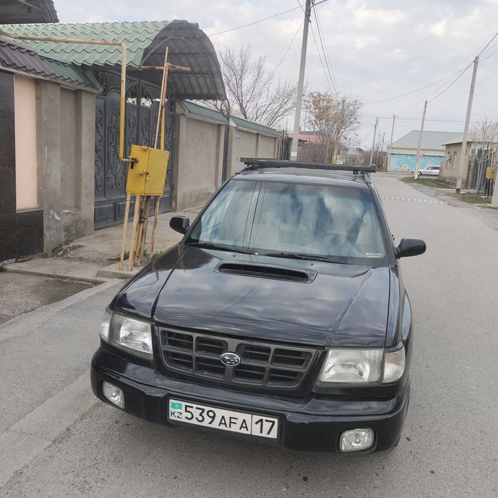 Продам авто Субару форестер