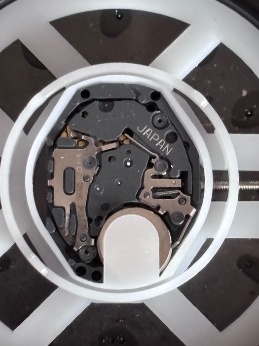 Часовник Paul Mcneal