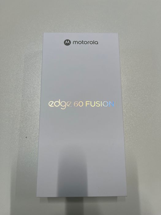 НОВ НЕРАЗОПАКОВАН motorola edge 60 fusion 8 Gb/256 Gb