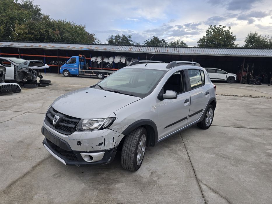 Dacia Sandero Stepway  0.9 tce 80 mii km La cheie  clima functionala