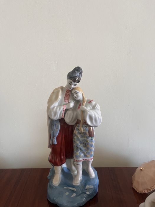 Сувенир древний чистый