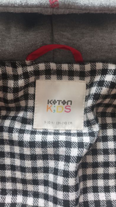 Продам куртку демисезонную