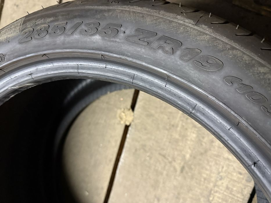 Летни гуми PIRELLI  спорт пакет 255/40R19 и 285/35R19 S класа BMW 7
