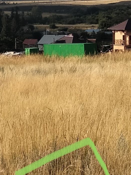 Участок, в очень хорошем месте..