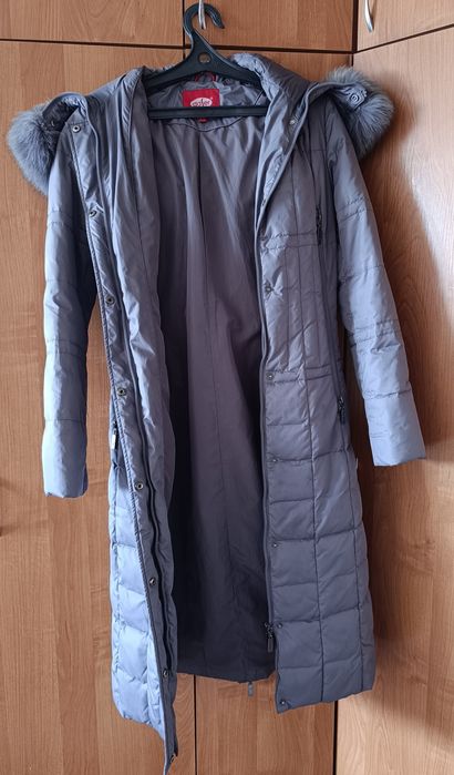 Продам  зимний пуховик