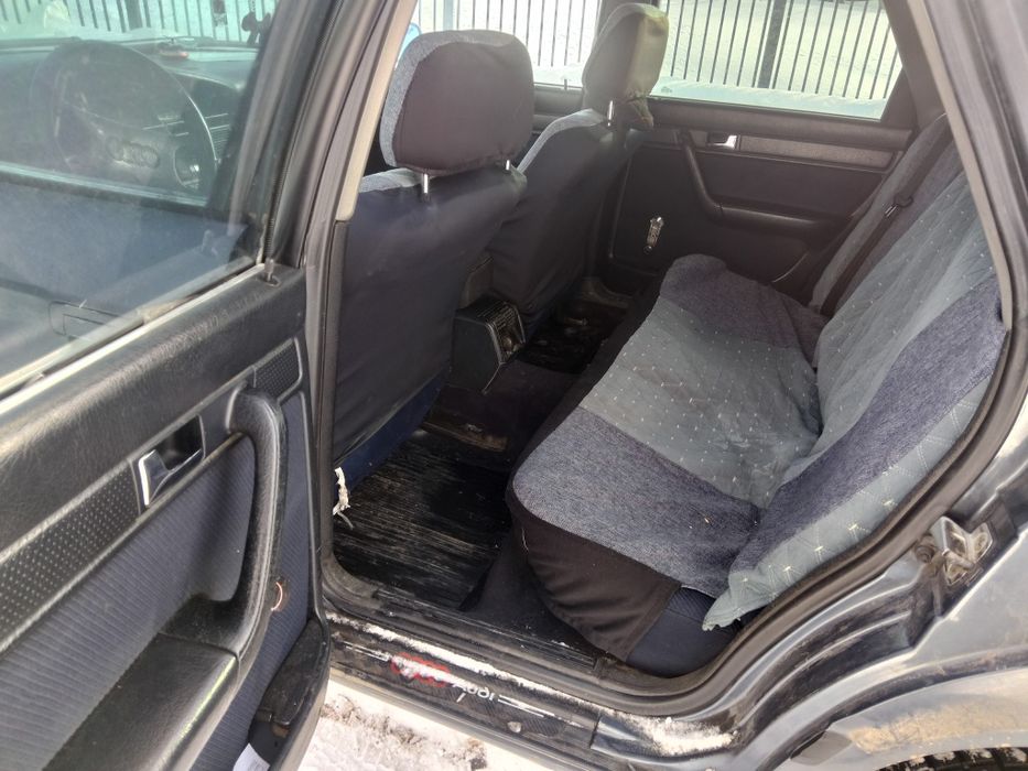 Продам Ауди С4 на полном ходу