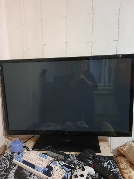 Телевизор самсунг