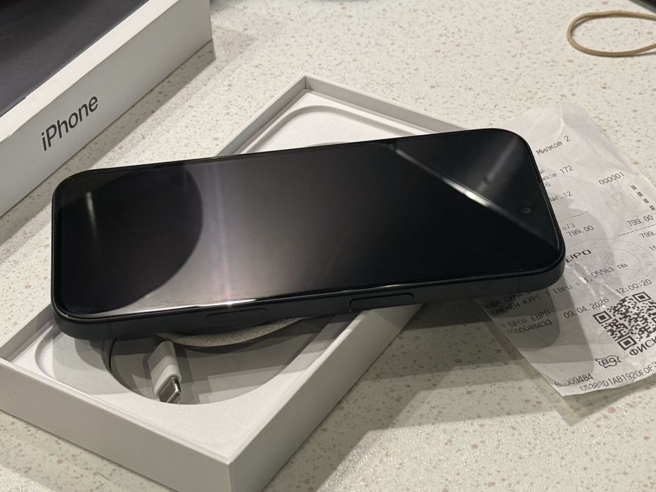 iPhone 16 128GB Black – Като НОВ, 100% Батерия, Гаранция 18м.!