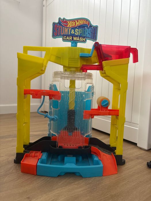 Spalatorie Hot Wheels