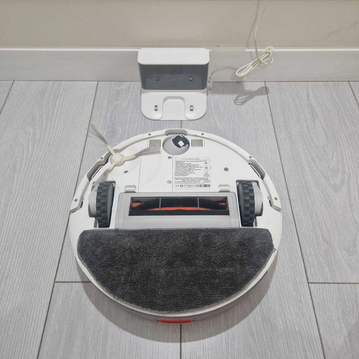 Робот пылесос моющий Xiaomi