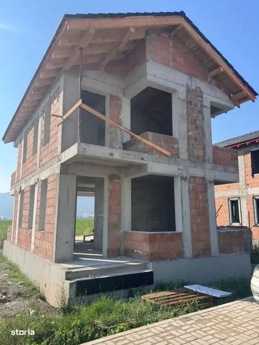 Vile Exclusiviste cu Finalizare la Cheie