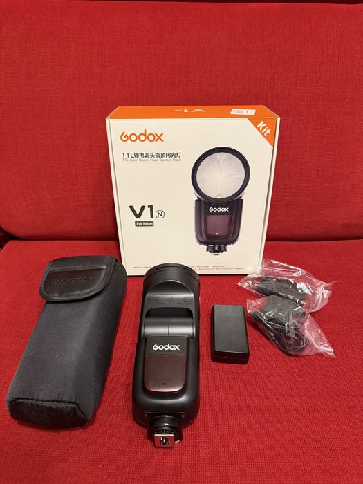 Blit Godox V1 N TTL cu cap rotund pentru Nikon, Godox VB26