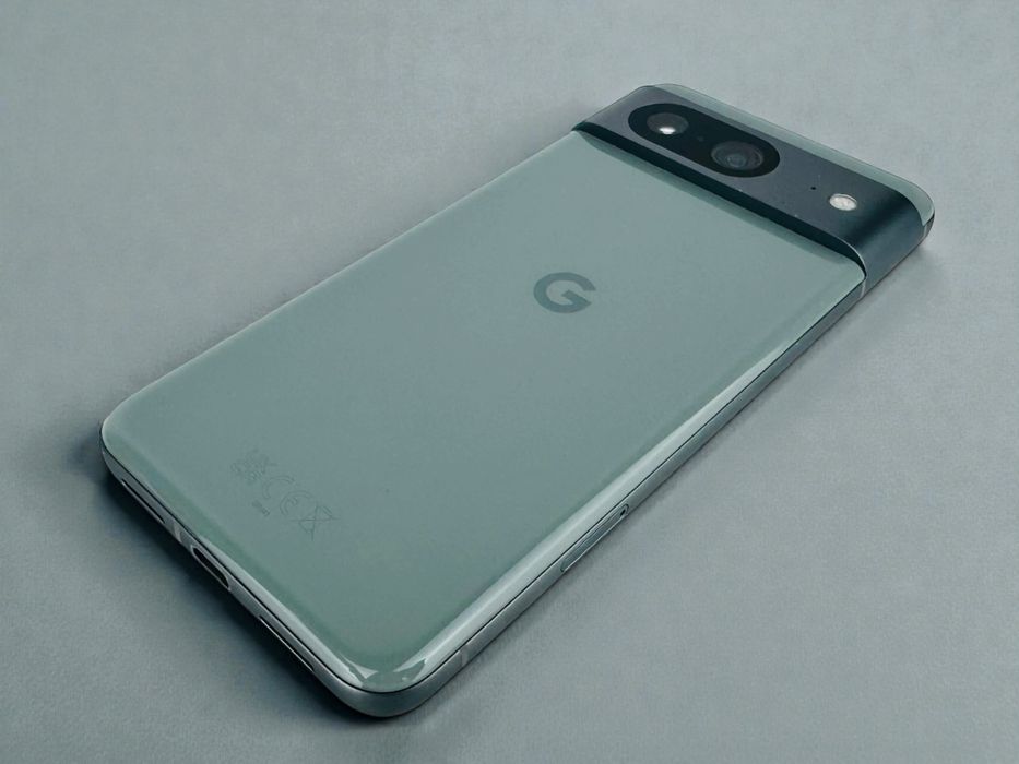 Google Pixel 8 5G 128GB 8RAM Hazel Перфектен! Гаранция!
