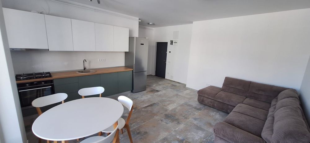 Persoană fizică dau în chirie ap.2 camere, Florești, Cetății 330D, bloc nou, etaj 1, parcare subterană